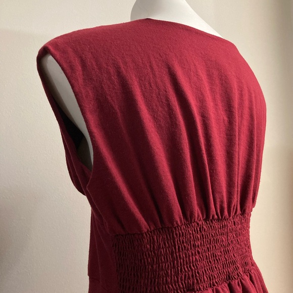 Cranberry Cocktail Dress - Picture 5 of 6